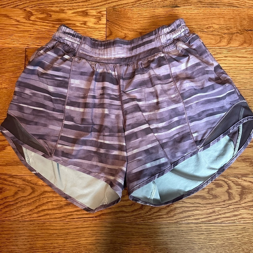 Lululemon hotty hot shorts